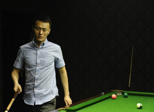 无数年轻球 无数年轻球