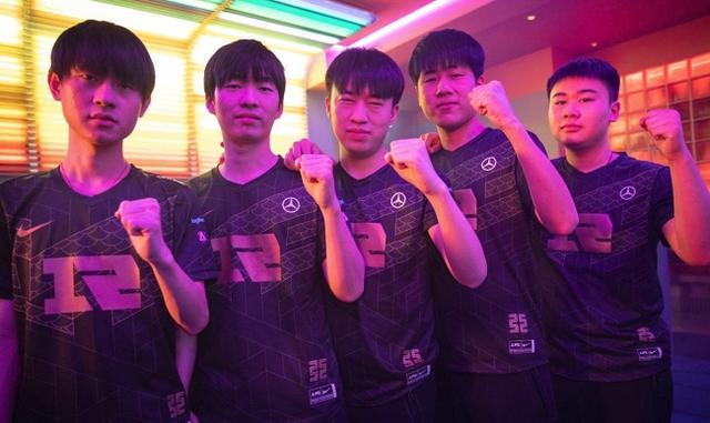 敌日本女双 敌日本女双